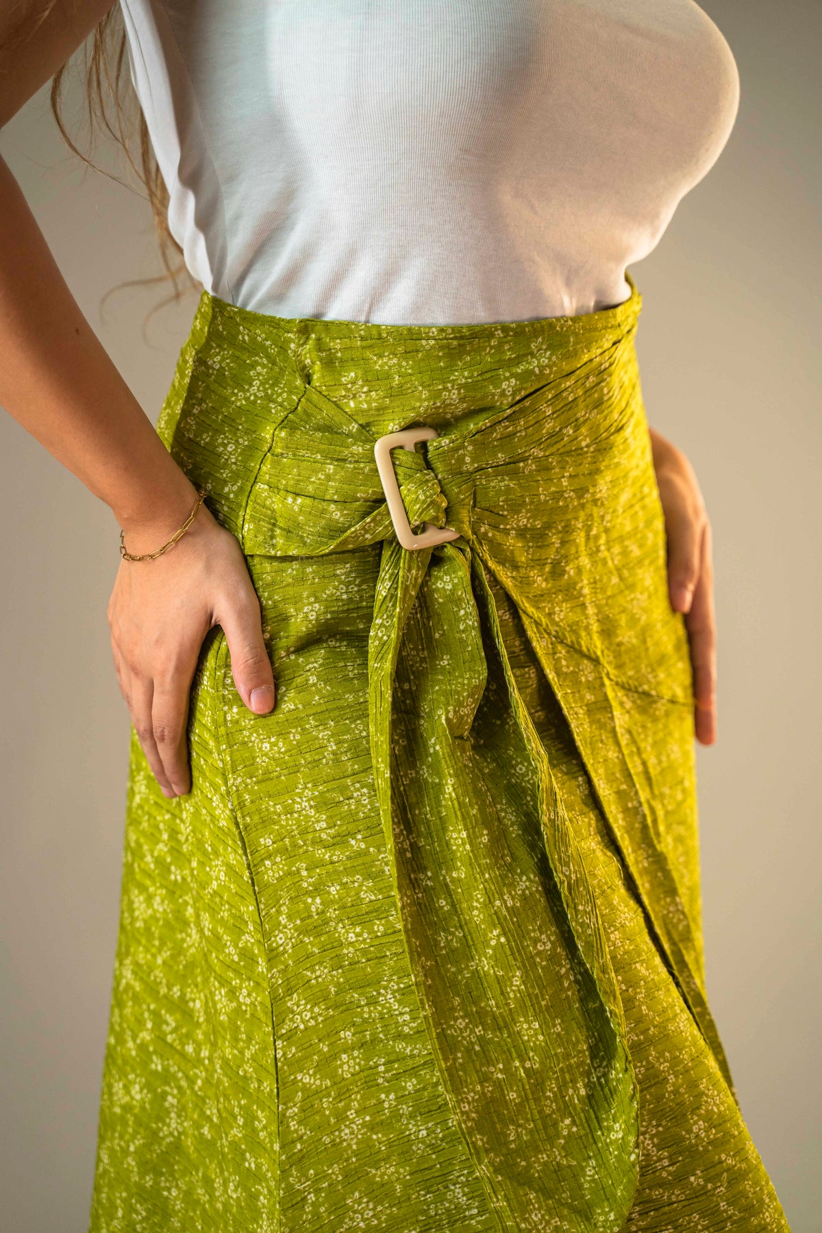 Floral skirt - wrap - light olive